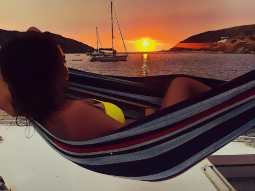 Fikiada, Kithnos. Super relax al tramonto. 