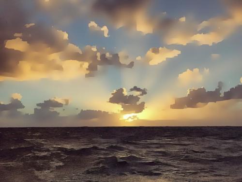 Dicembre. Oceano Atlantico. Da qualche parte tra Tenerife e Martinica..